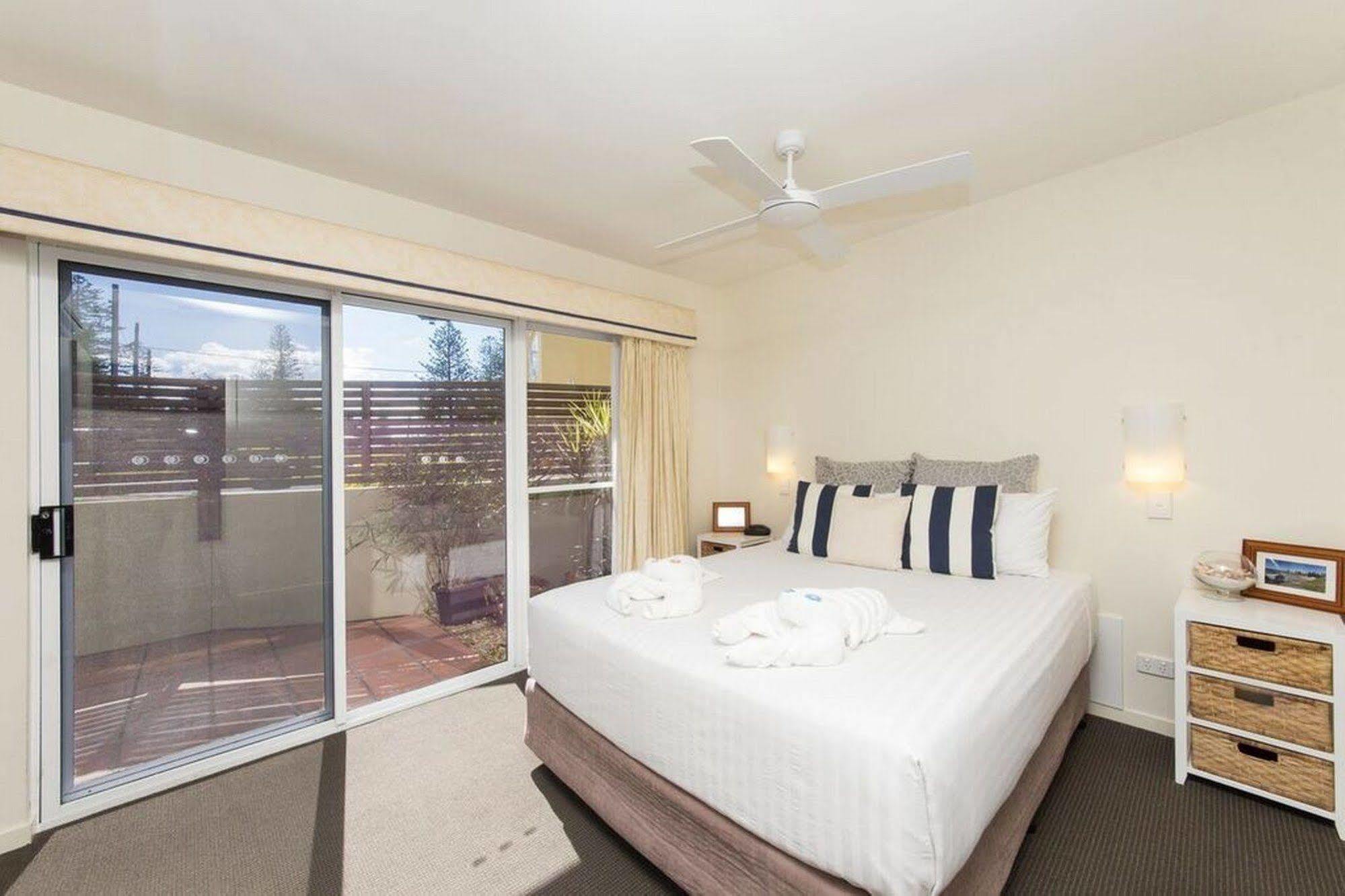 Yamba Beach Motel Екстериор снимка