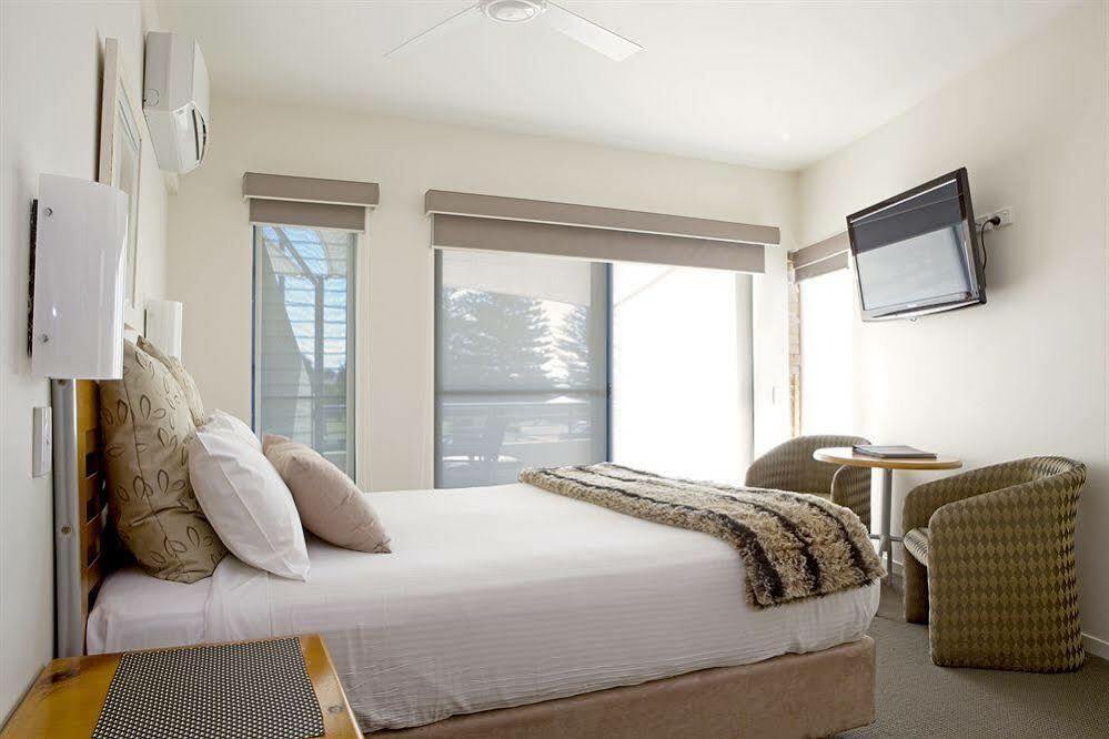 Yamba Beach Motel Екстериор снимка